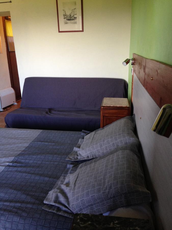 Auberge La Borie Nantes Kamer foto