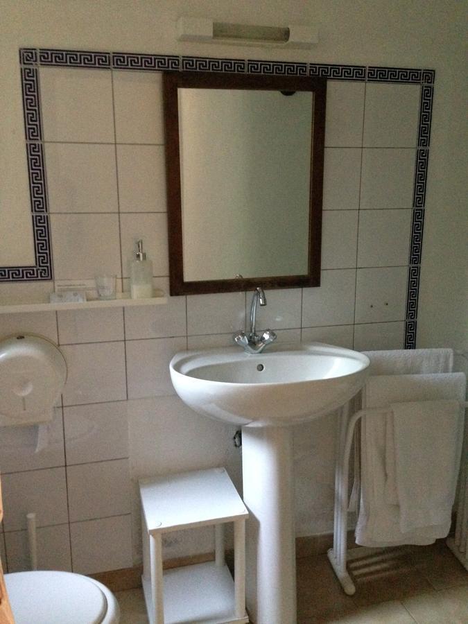 Auberge La Borie Nantes Kamer foto